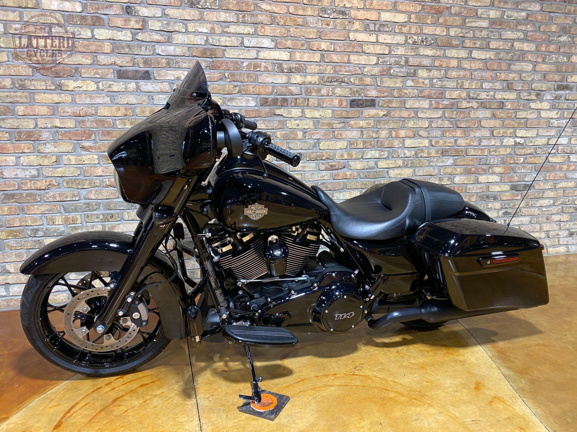 2023 Harley-Davidson Street Glide Special