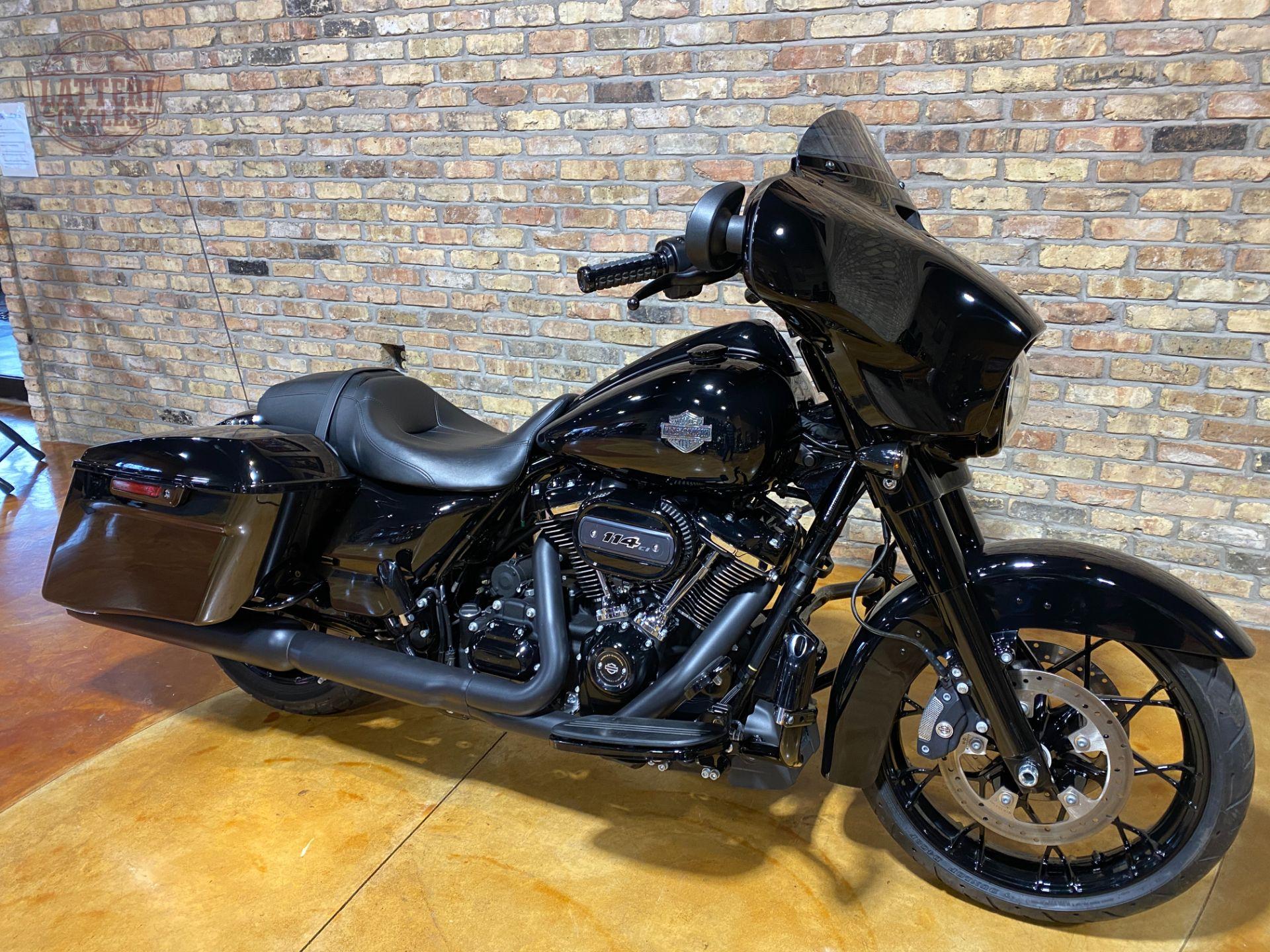2023 Harley-Davidson Street Glide Special