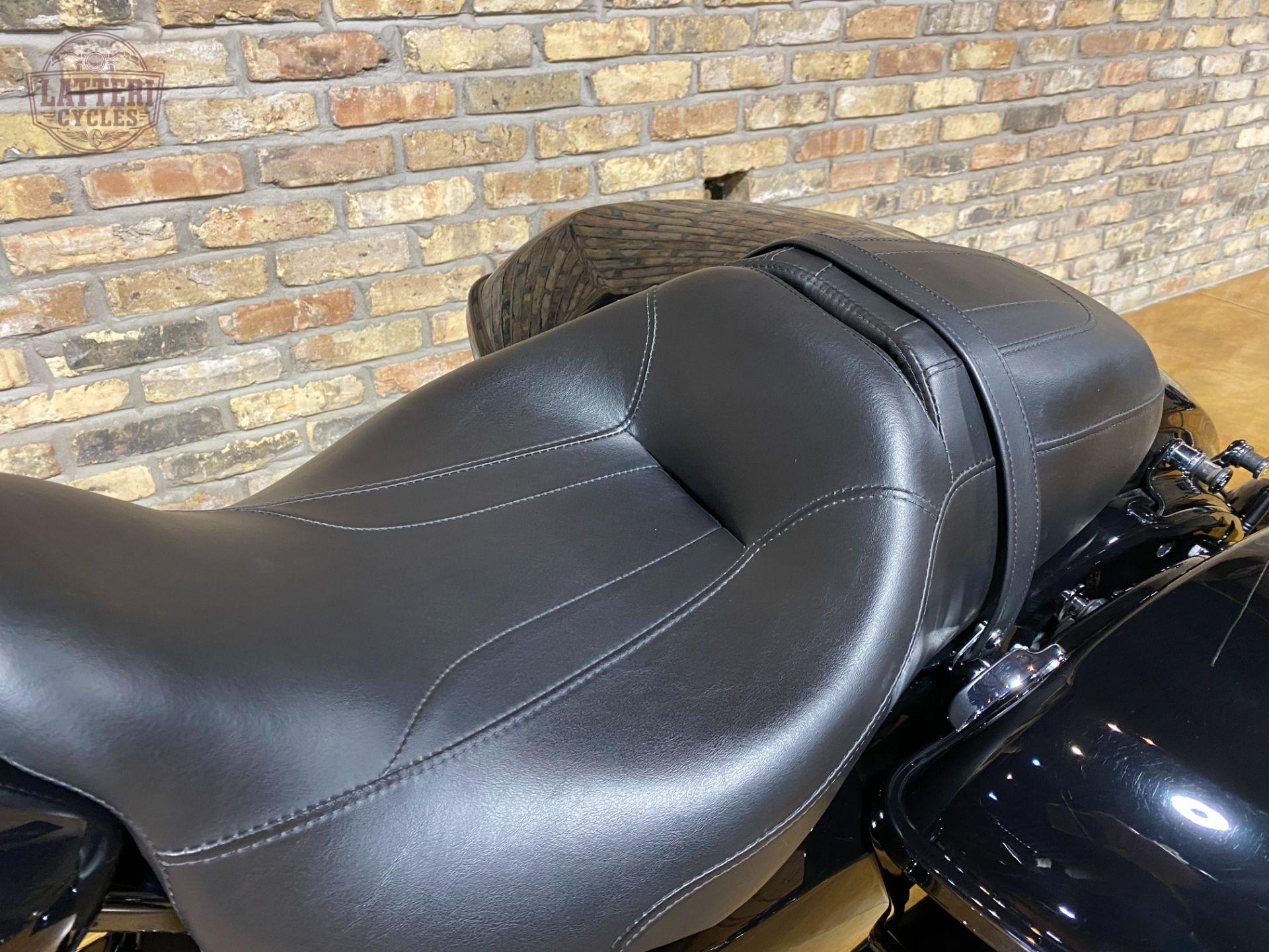 2023 Harley-Davidson Street Glide Special