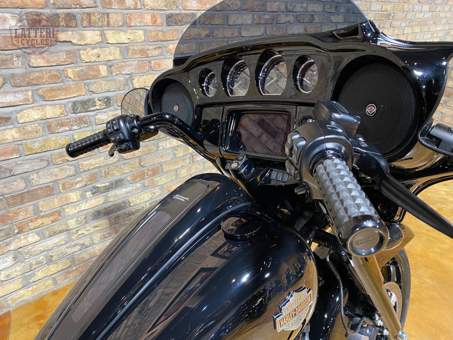 2023 Harley-Davidson Street Glide Special