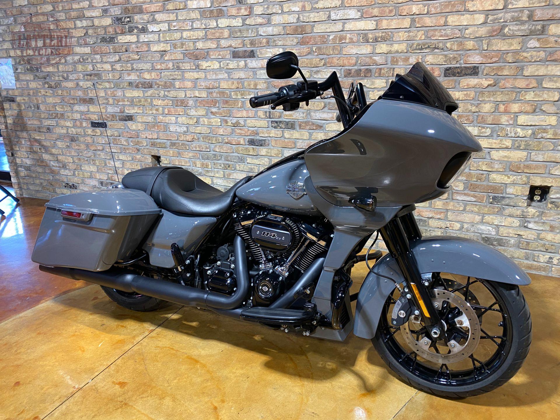 2022 Harley-Davidson Road Glide Special
