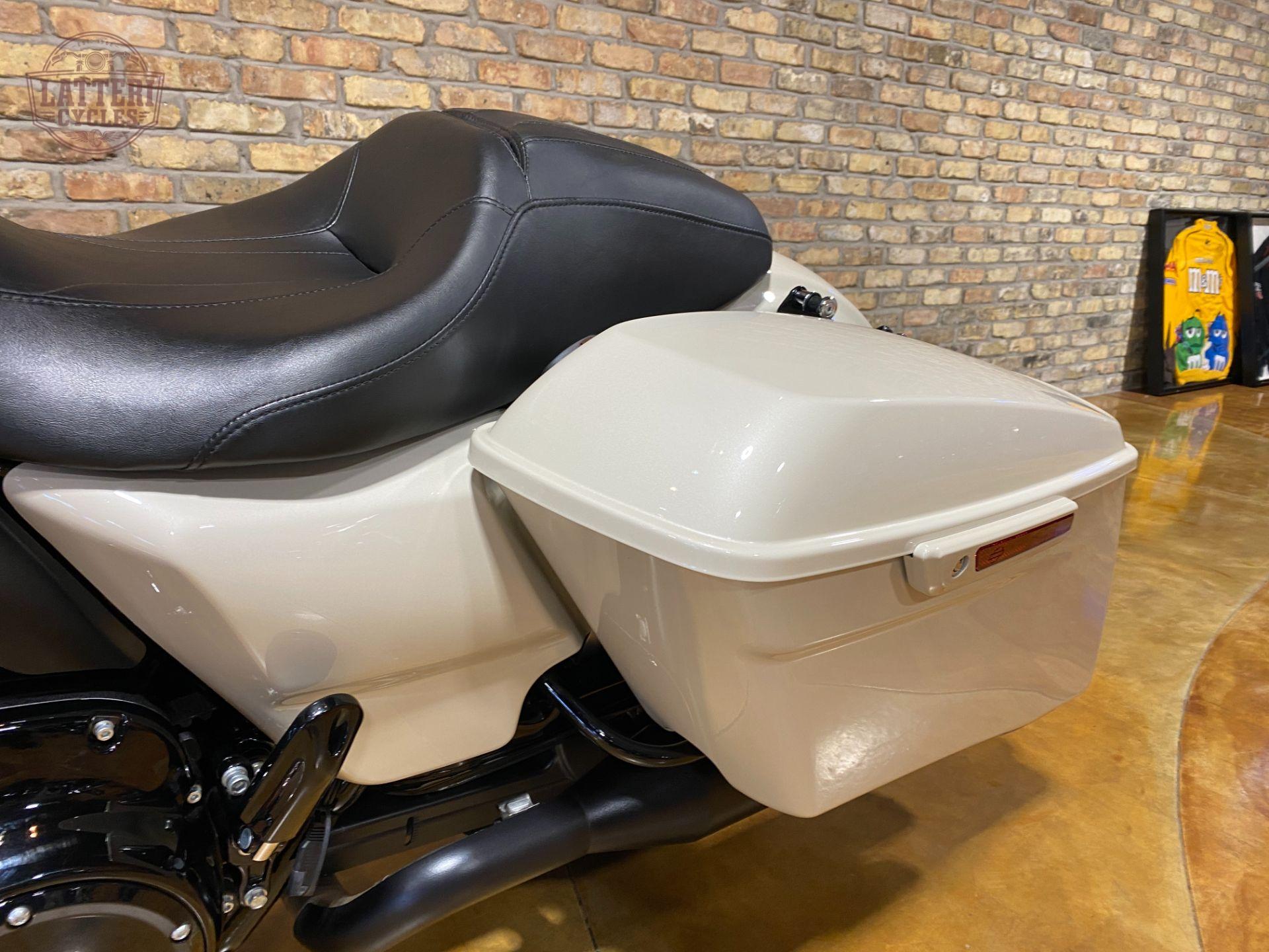 2022 Harley-Davidson Road Glide Special