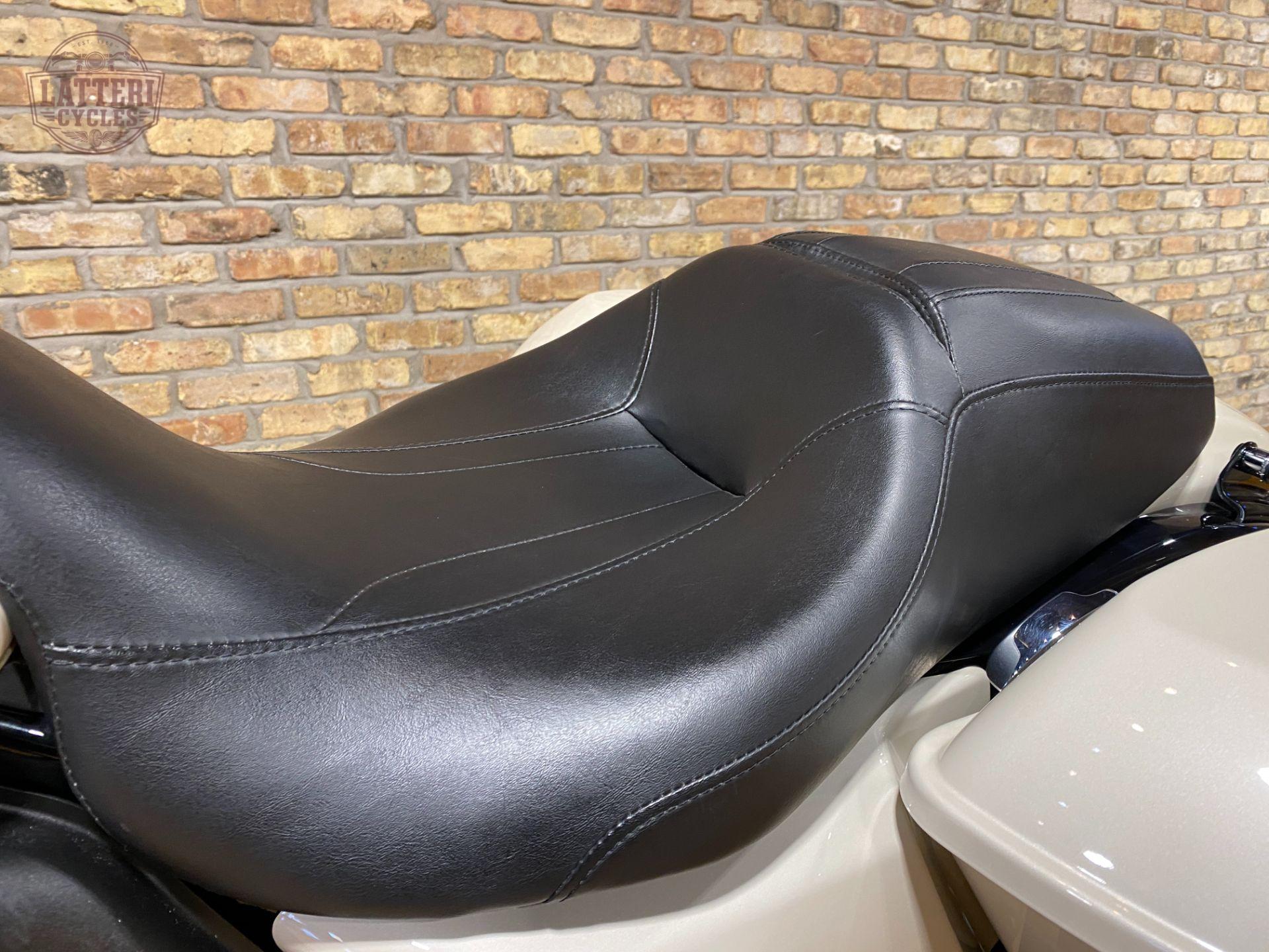 2022 Harley-Davidson Road Glide Special