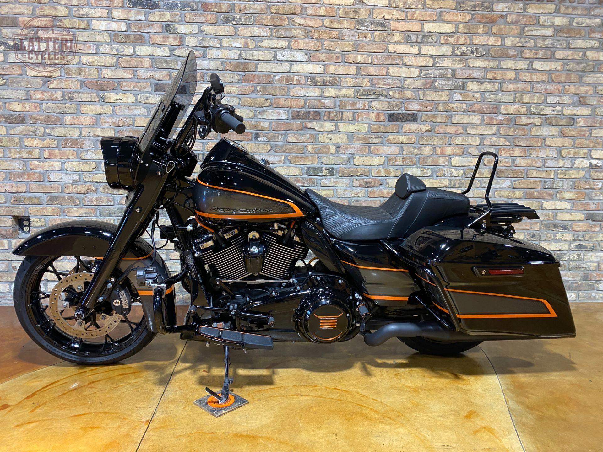 2022 Harley-Davidson Road King Special