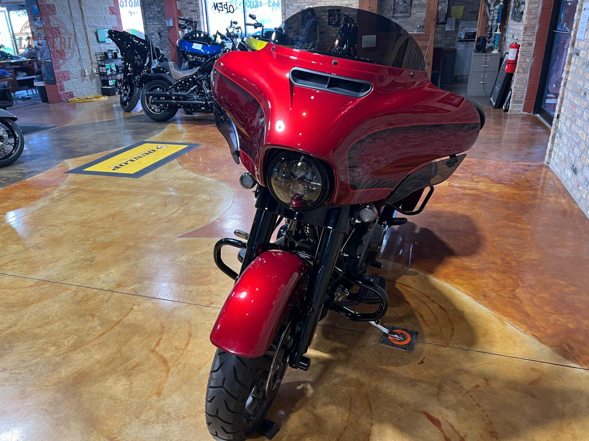 2023 Harley-Davidson Street Glide Anniversary
