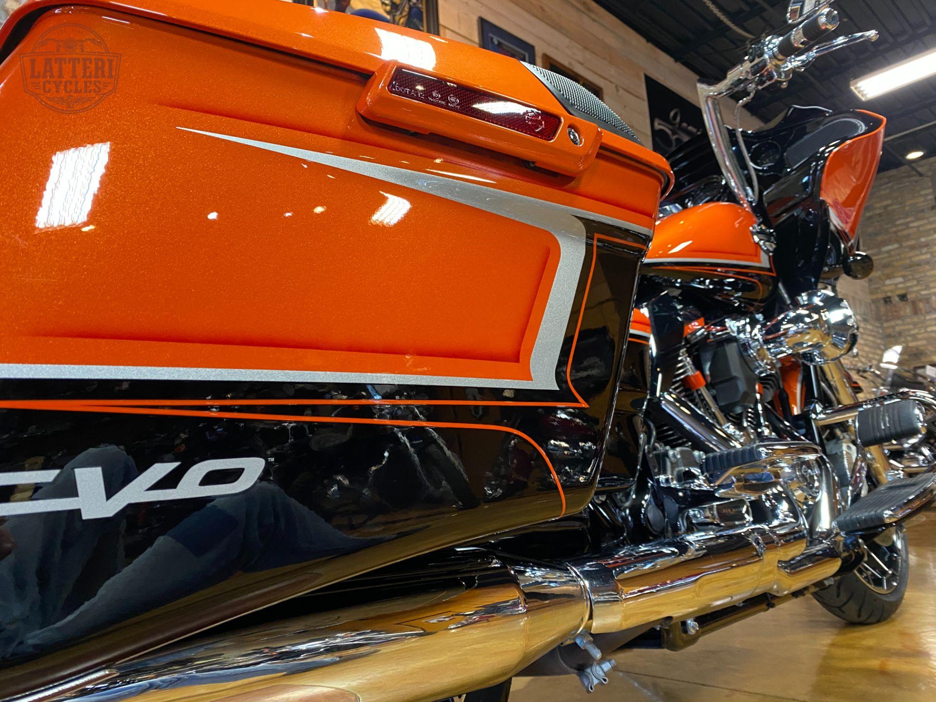 2022 Harley-Davidson CVO Road Glide