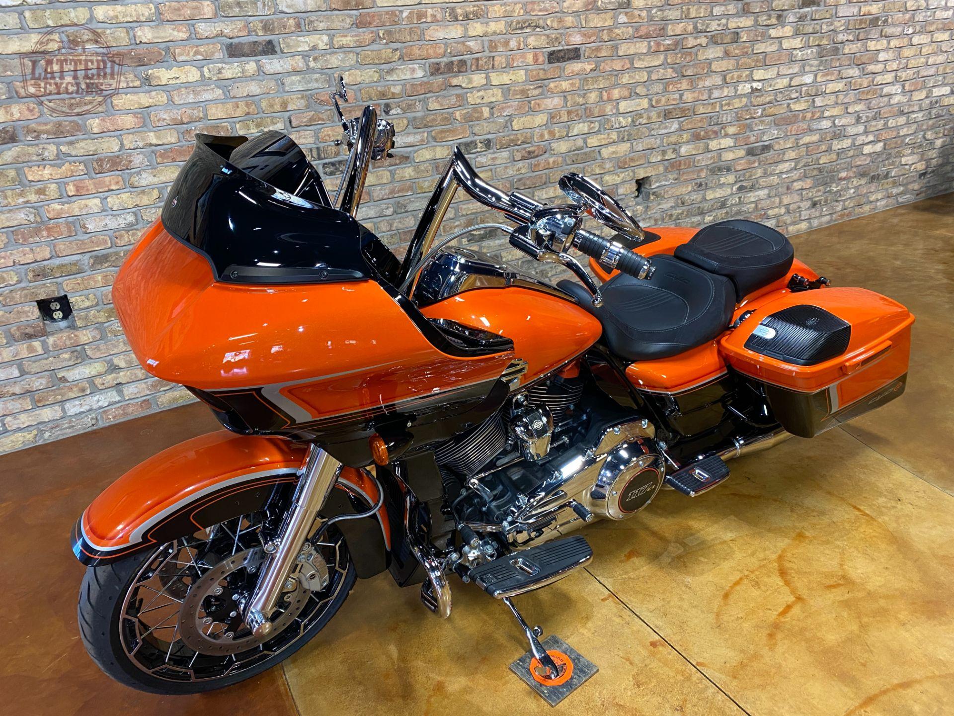 2022 Harley-Davidson CVO Road Glide