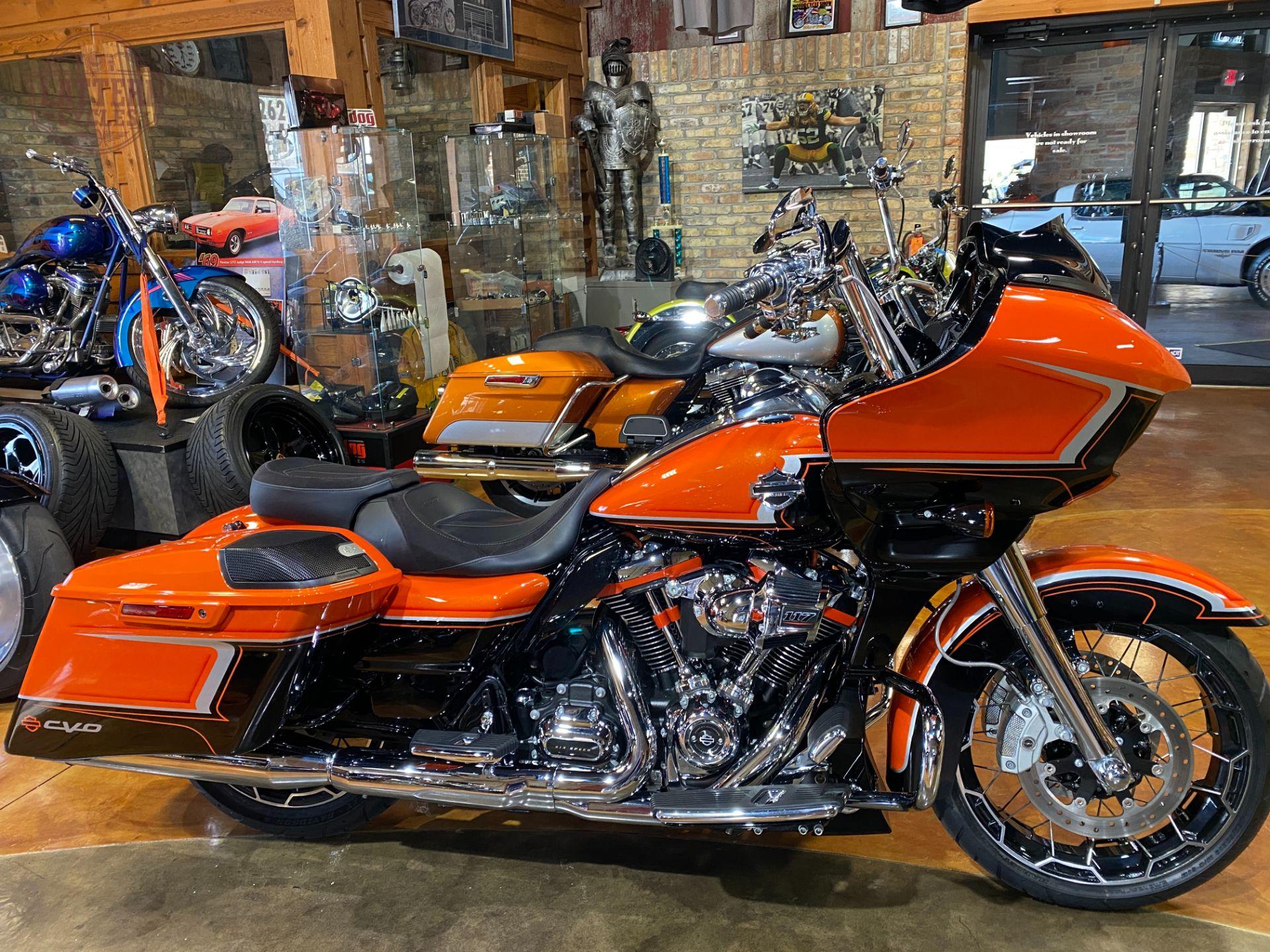 2022 Harley-Davidson CVO Road Glide