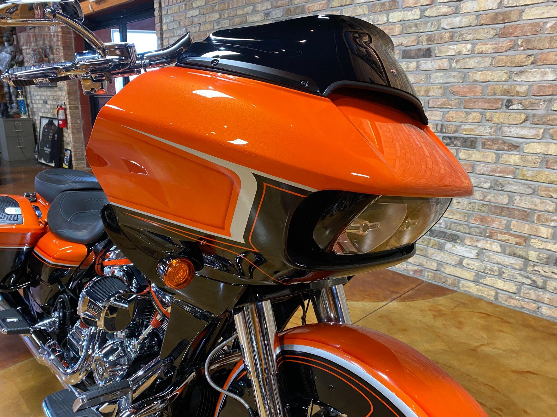 2022 Harley-Davidson CVO Road Glide